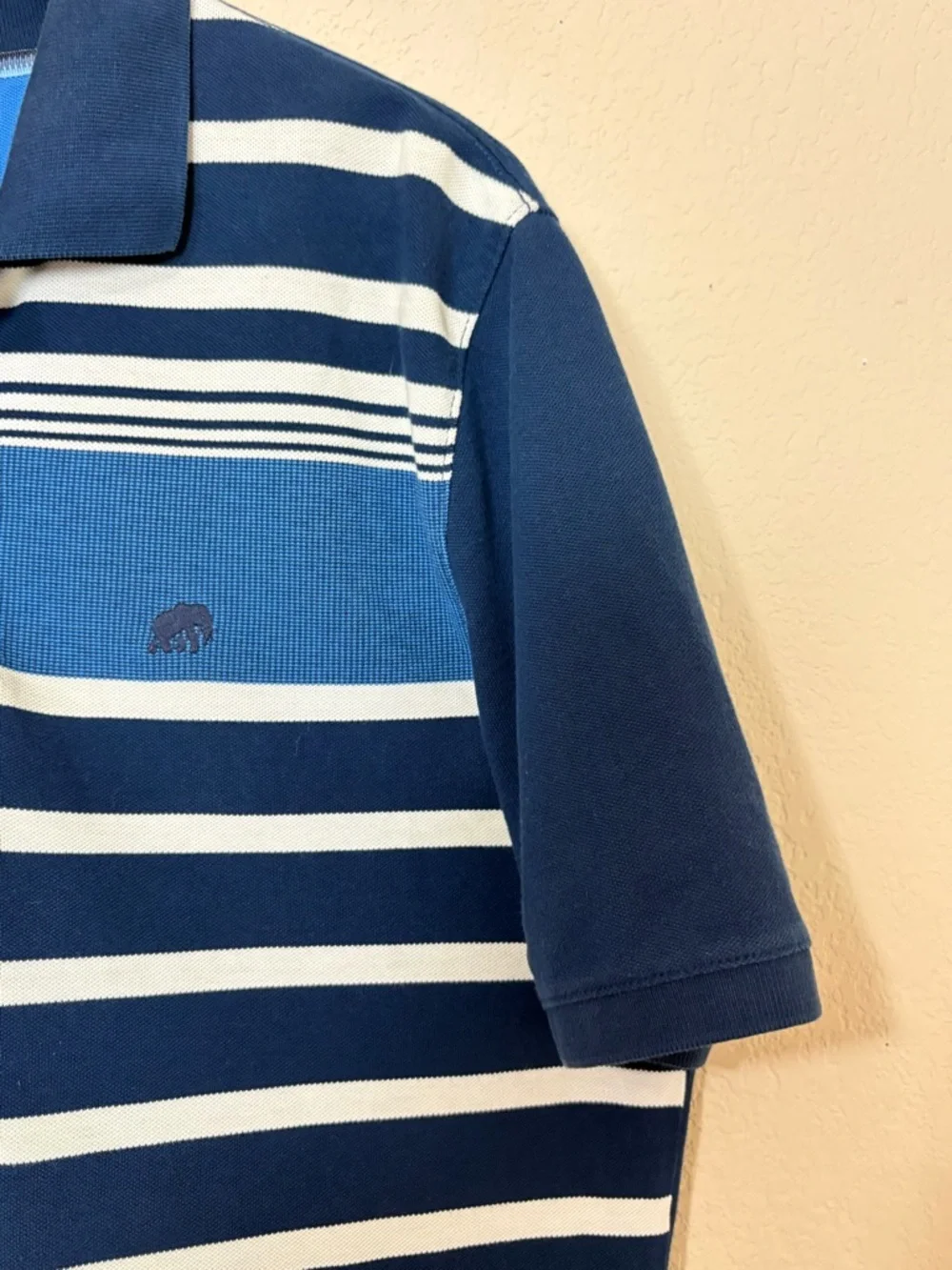 Banana Republic MULTI-STRIPE PIQUE POLO Blue & White Short Sleeve Shirt Large